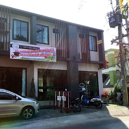U Sleep Chiangmai Hotel Chiang Mai Exterior photo