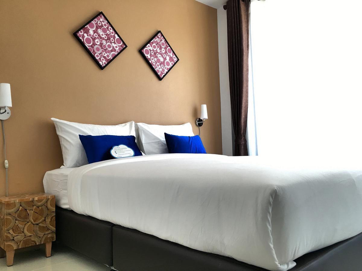U Sleep Chiangmai Hotel Chiang Mai Exterior photo